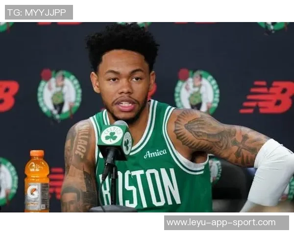 普理查德称赞安芬尼西蒙斯防守出色表现助力球队赢得27分胜利